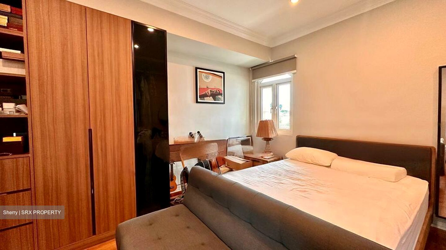 First Avenue (D10), Detached #462108941